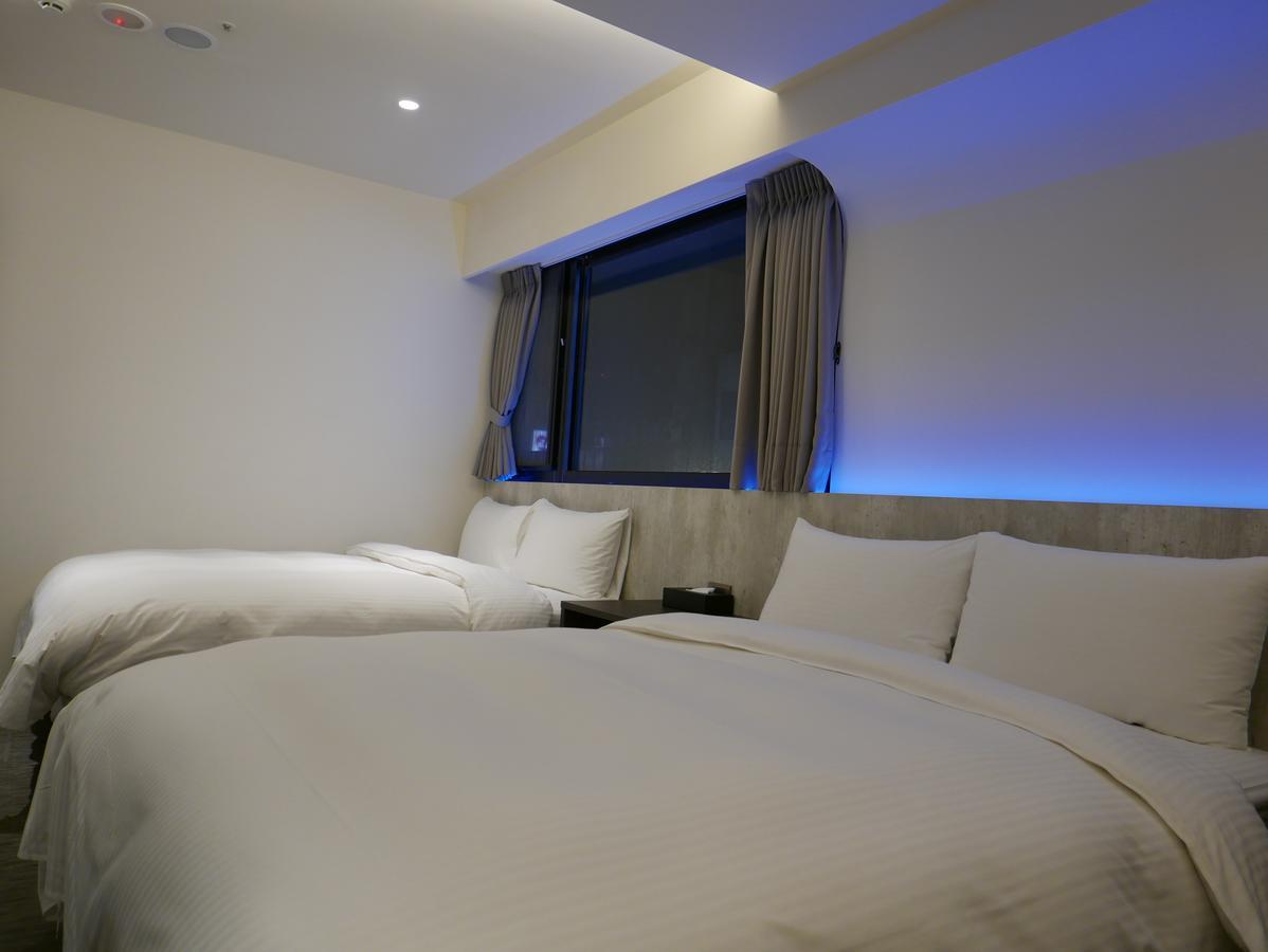泊居旅店二館 Oursinn Hotel 2 Тайбей Екстер'єр фото