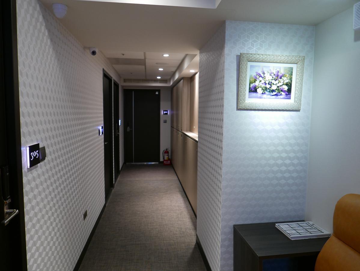 泊居旅店二館 Oursinn Hotel 2 Тайбей Екстер'єр фото